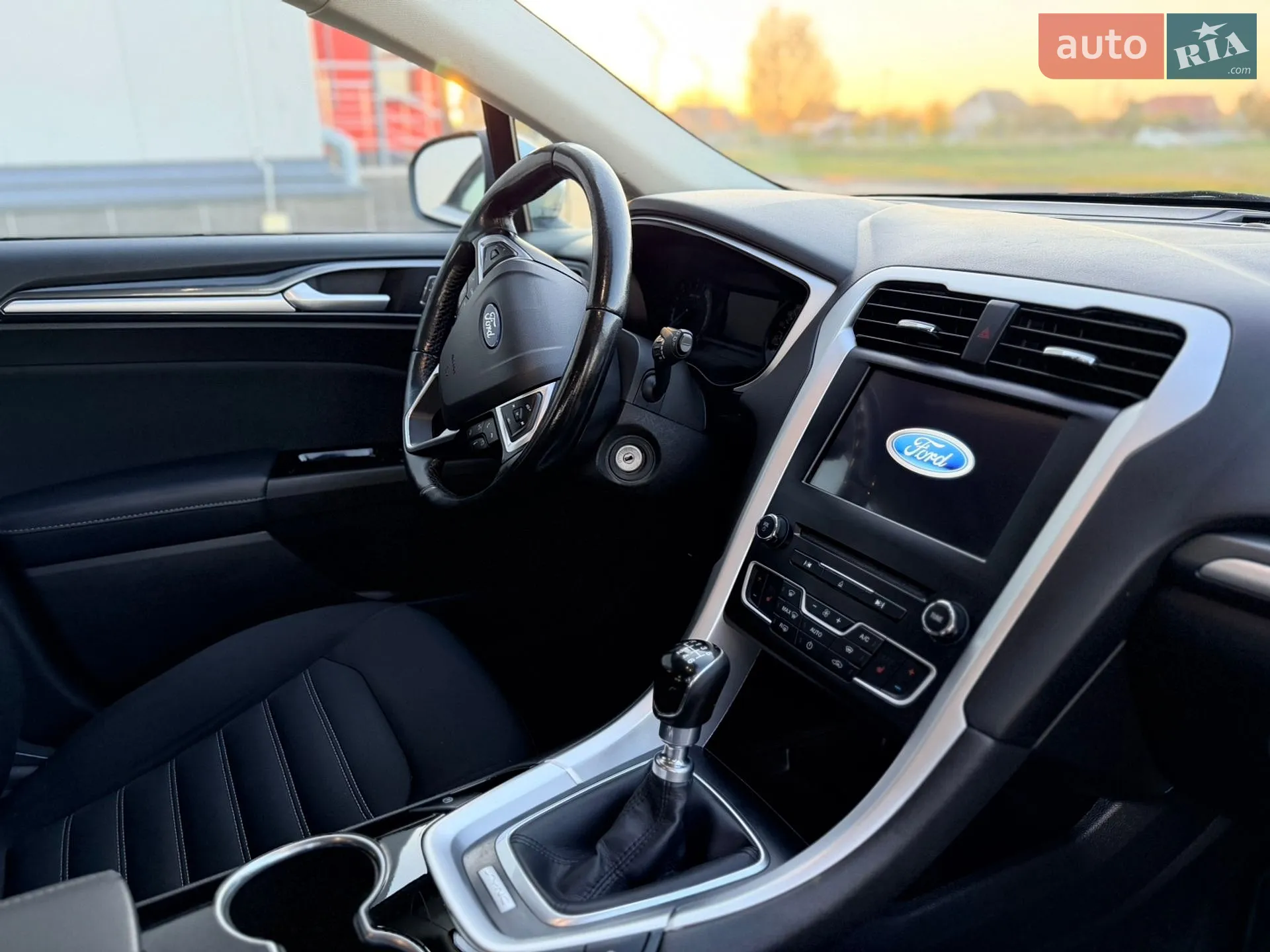 2016 Ford Mondeo - мініатюра 36