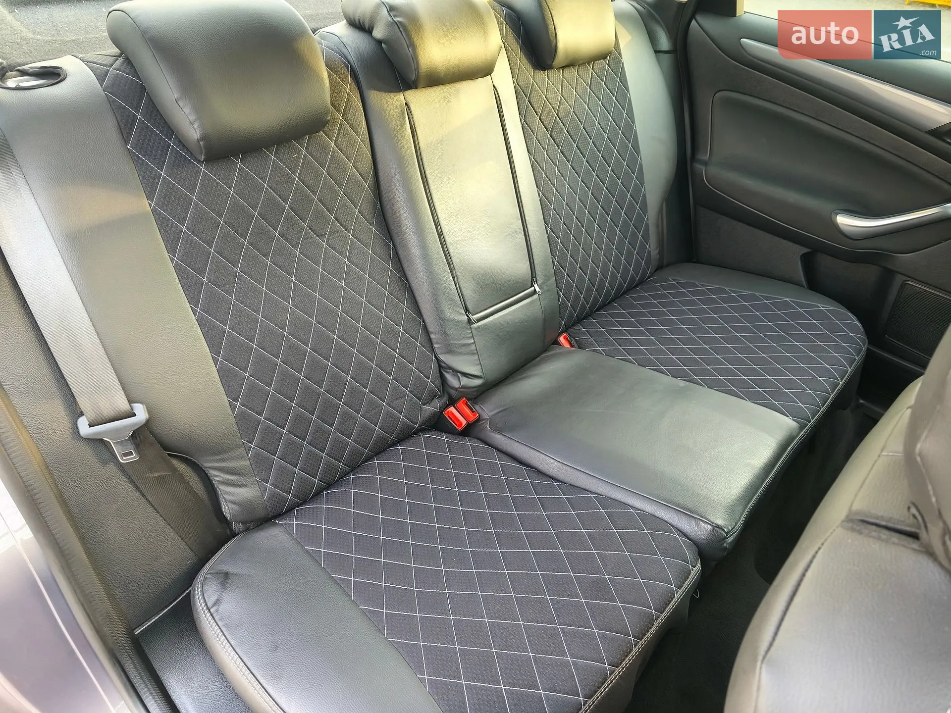 2011 Ford Mondeo - мініатюра 50