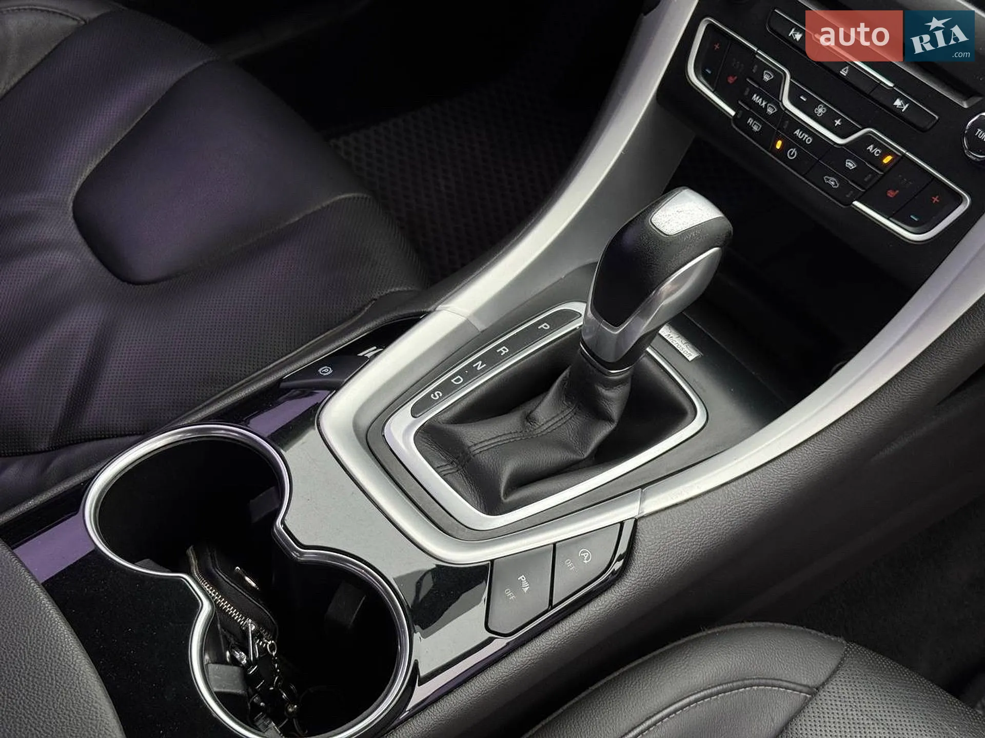 2015 Ford Mondeo - мініатюра 19