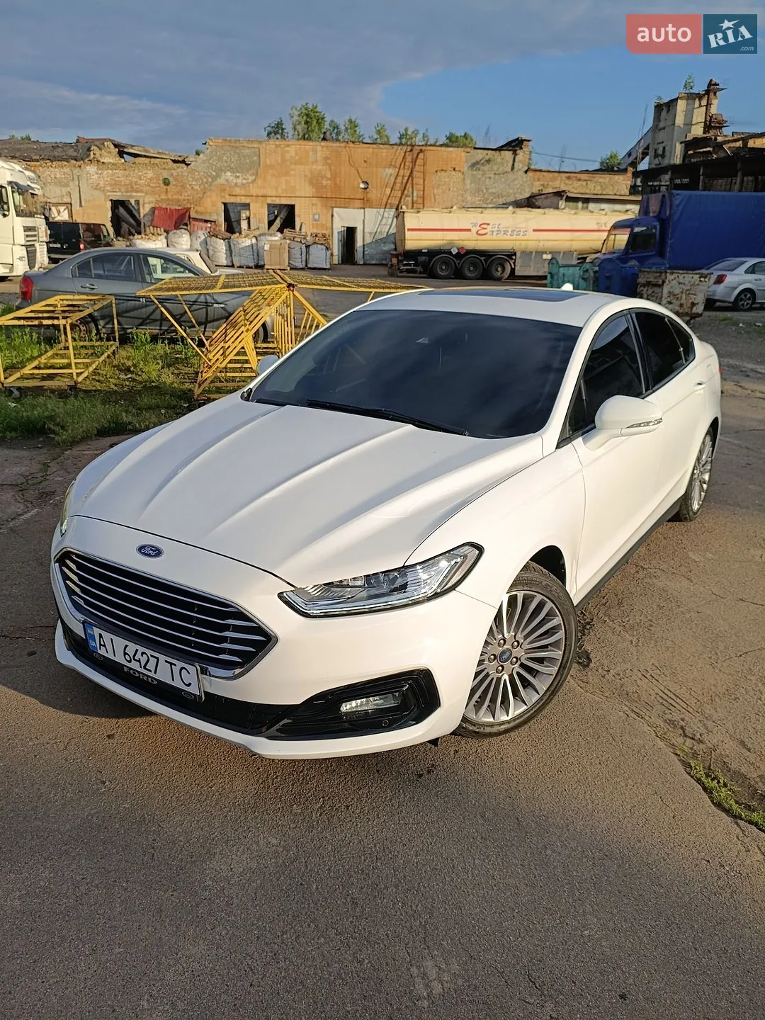 2019 Ford Mondeo - мініатюра 14