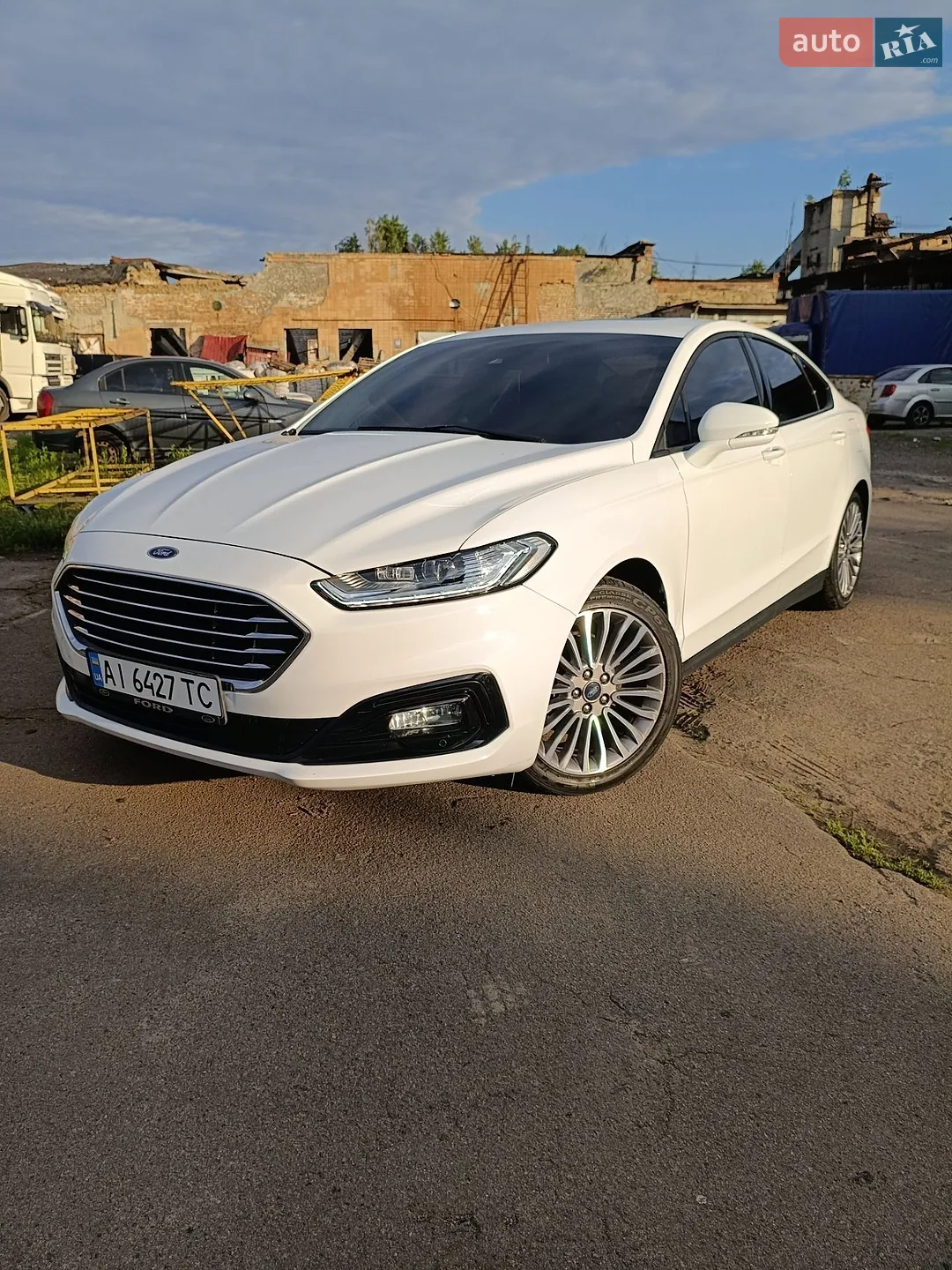 2019 Ford Mondeo - мініатюра 16