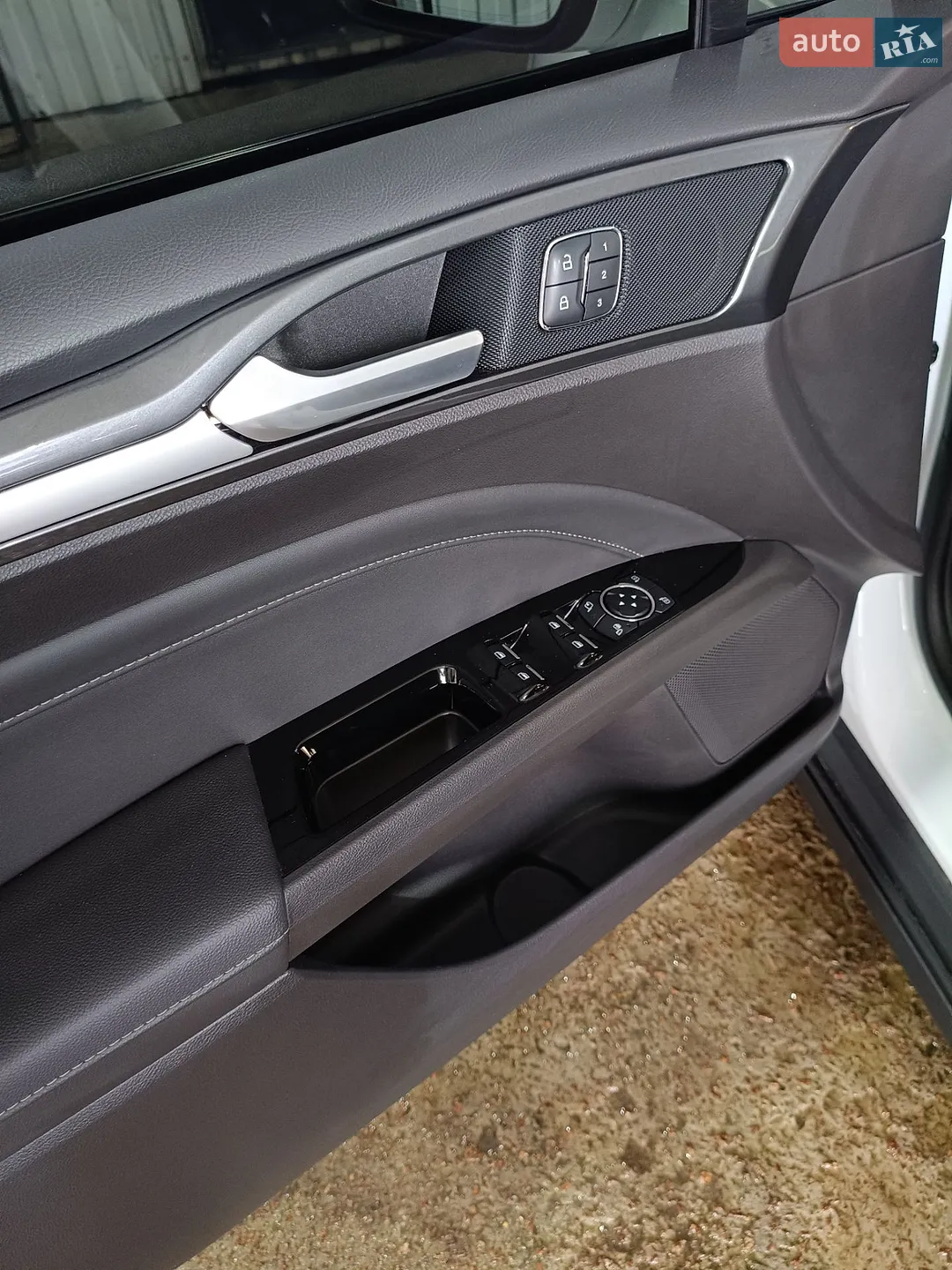 2019 Ford Mondeo - мініатюра 38