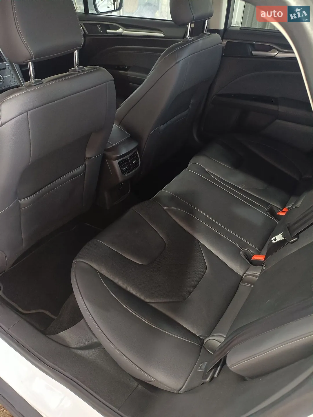 2019 Ford Mondeo - мініатюра 50
