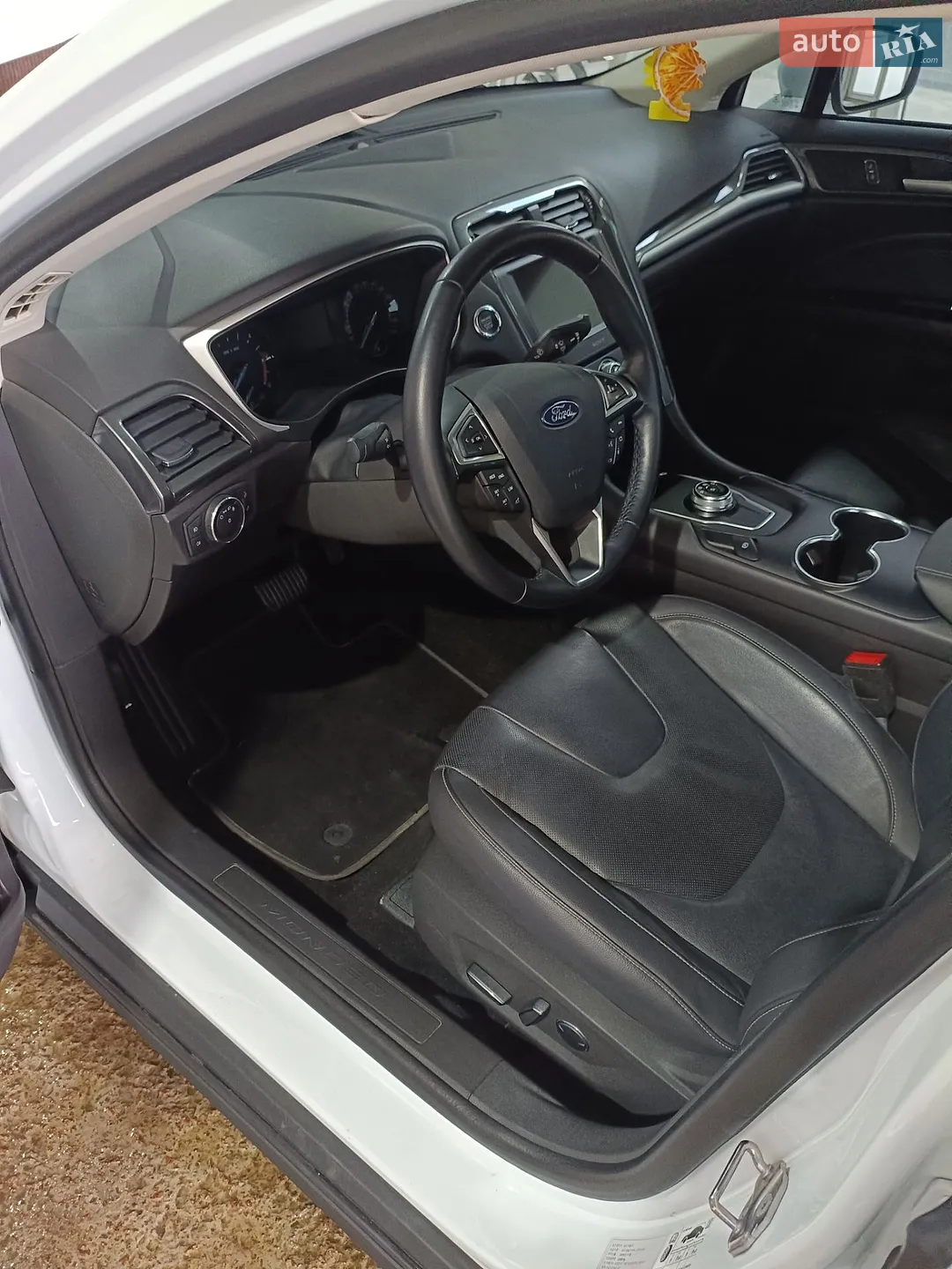 2019 Ford Mondeo - мініатюра 51