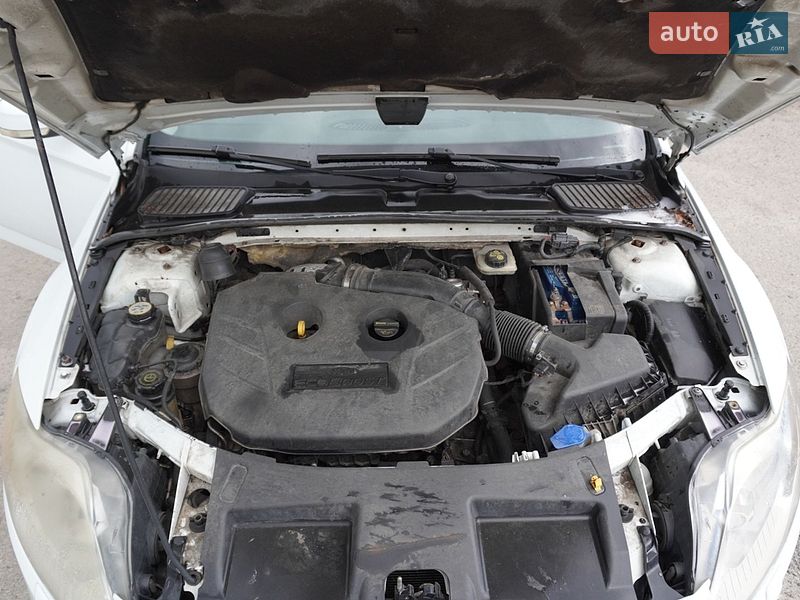 Седан Ford Mondeo 2011 в Львові