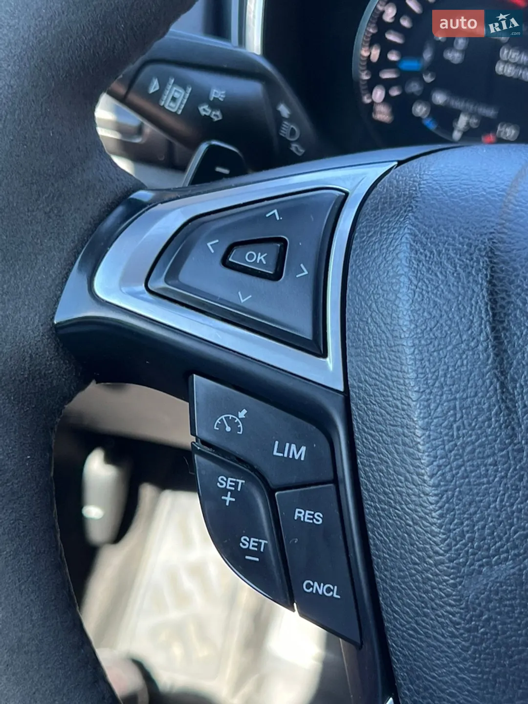 2016 Ford Mondeo - мініатюра 41