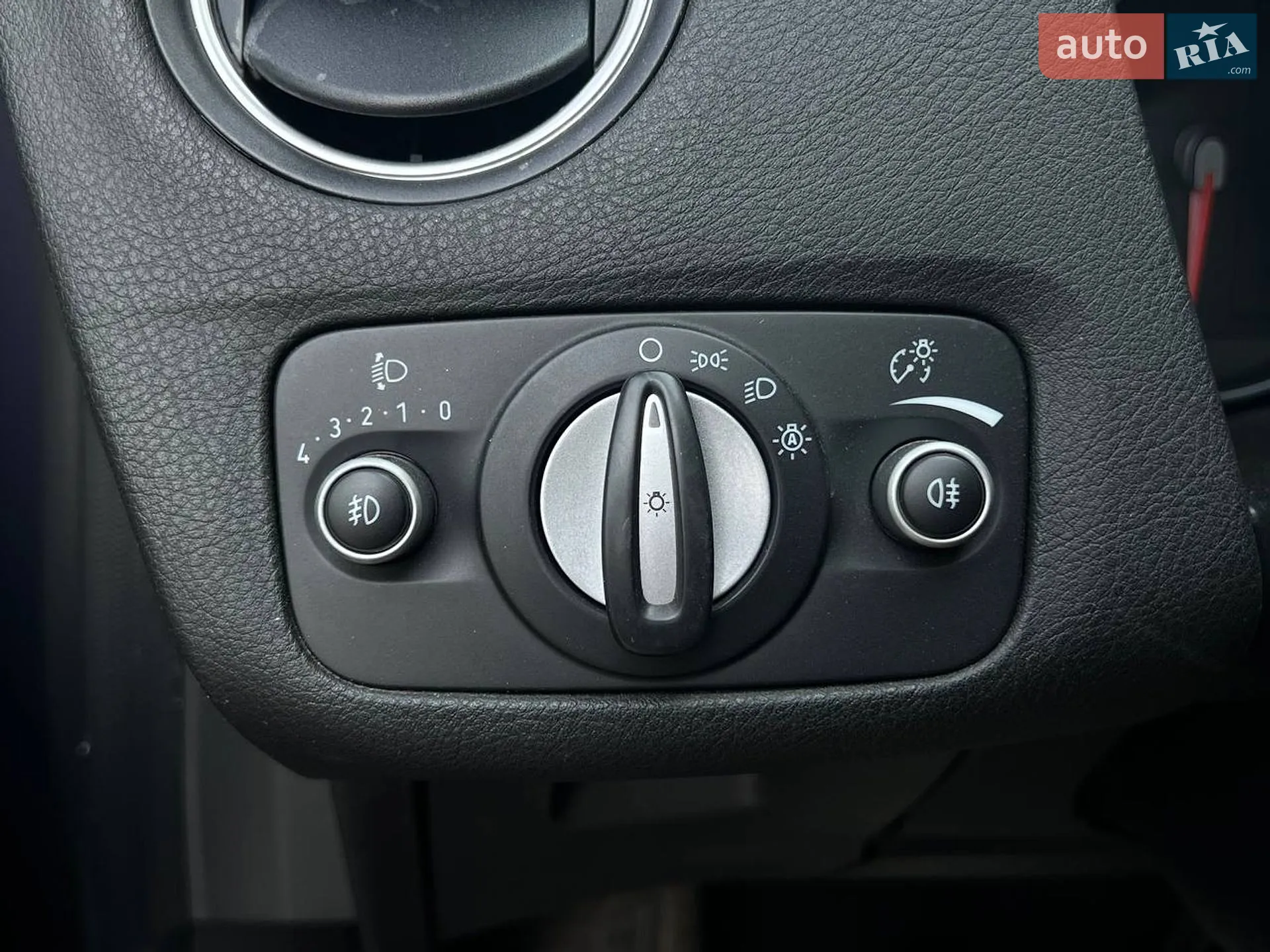2013 Ford Mondeo - мініатюра 17