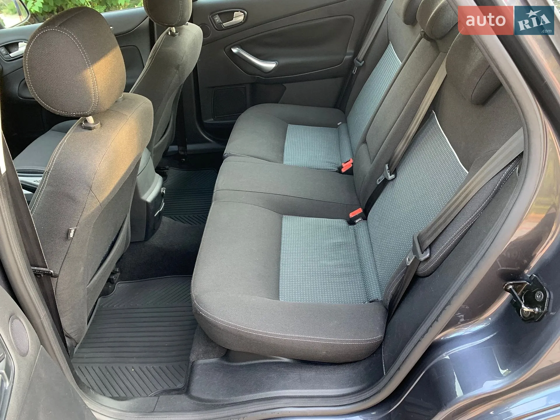 2010 Ford Mondeo - мініатюра 21