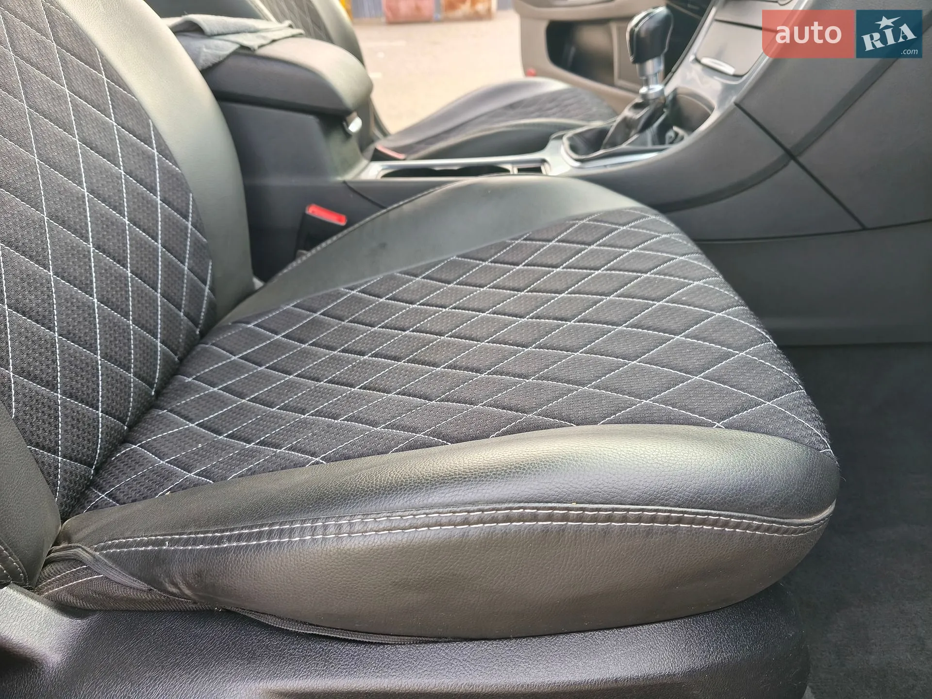 2011 Ford Mondeo - мініатюра 41