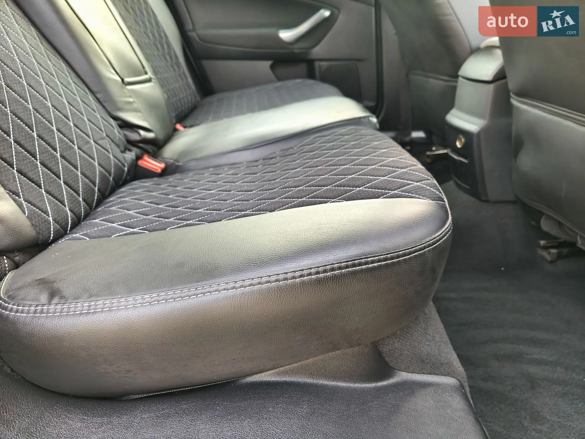 2011 Ford Mondeo - мініатюра 50