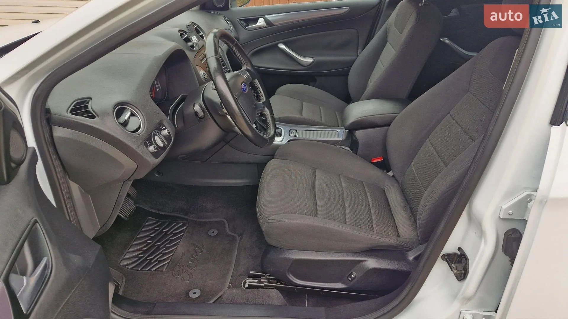 2012 Ford Mondeo - мініатюра 20