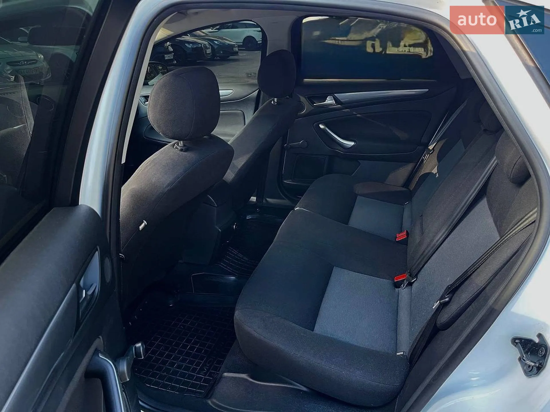 2012 Ford Mondeo - мініатюра 15