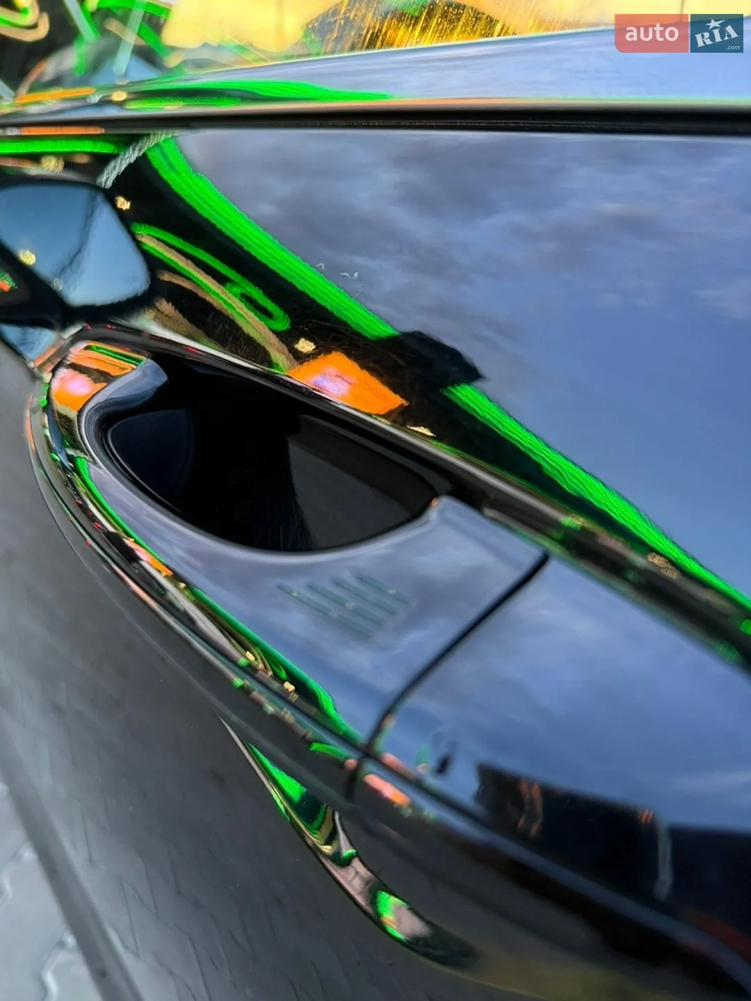 2018 Volkswagen Touareg - мініатюра 40