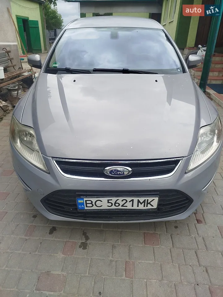 2010 Ford Mondeo - мініатюра 11