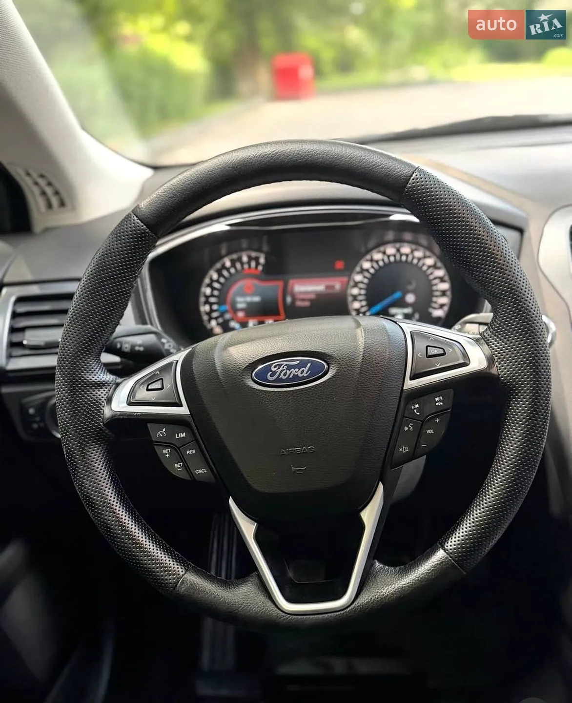 2015 Ford Mondeo - мініатюра 16
