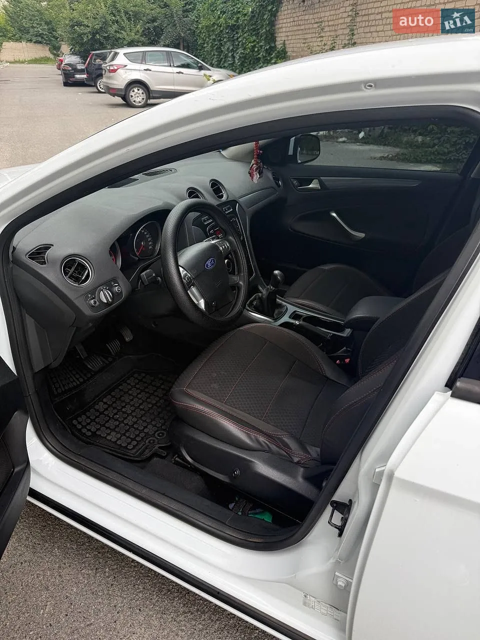 2010 Ford Mondeo - мініатюра 15