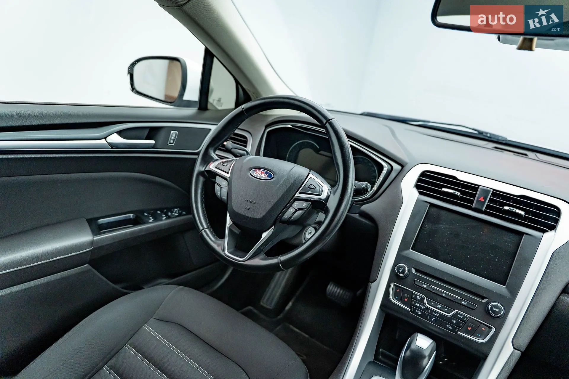 2015 Ford Mondeo - мініатюра 12