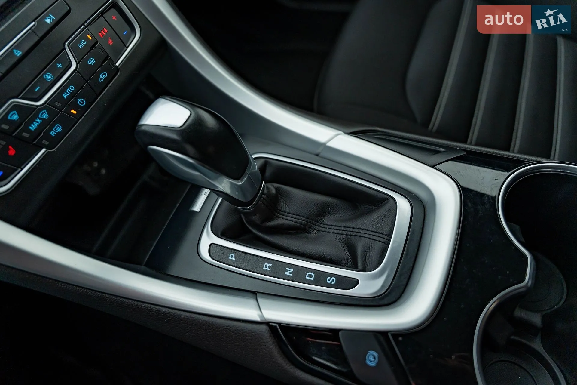 2015 Ford Mondeo - мініатюра 21