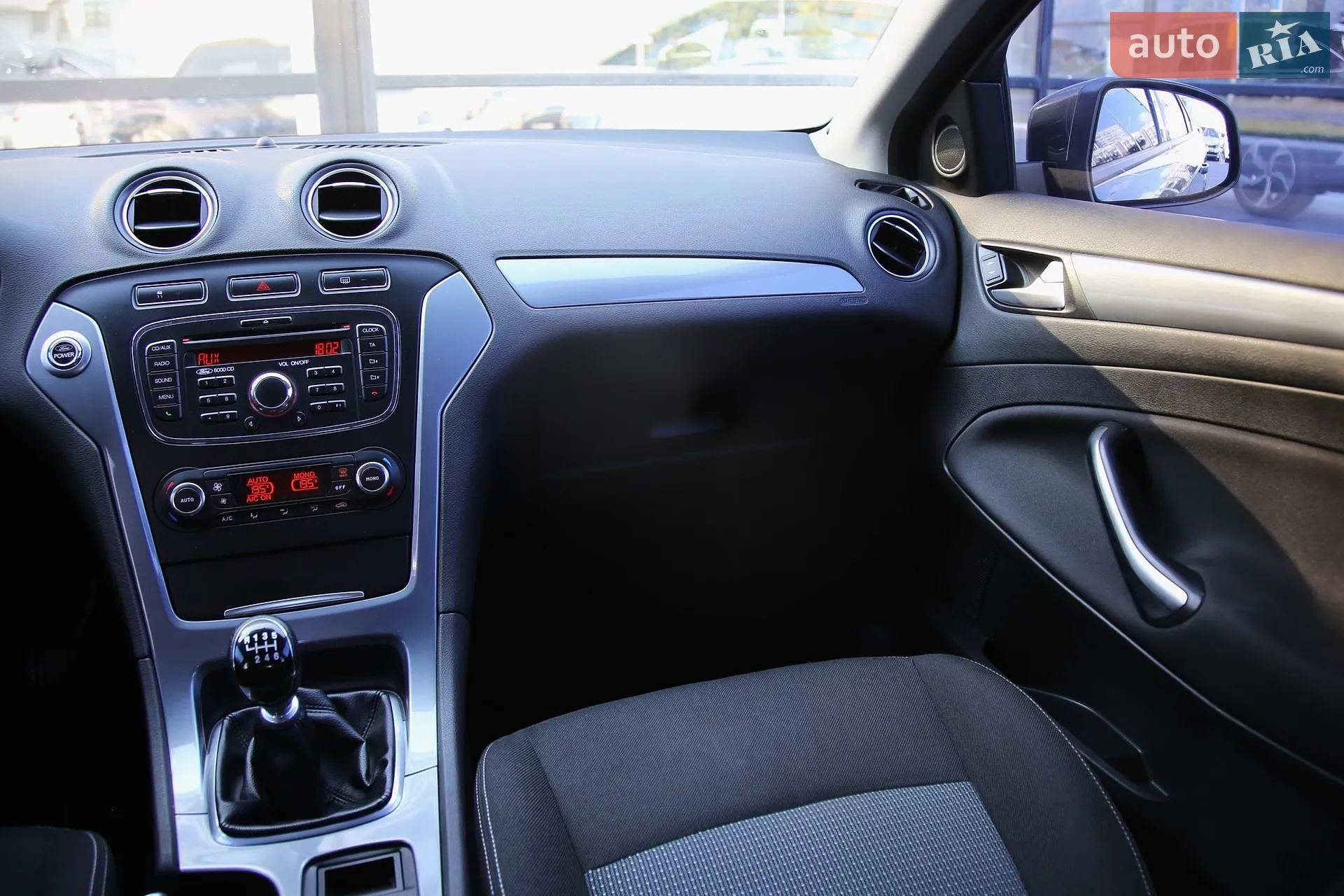 2013 Ford Mondeo - мініатюра 15