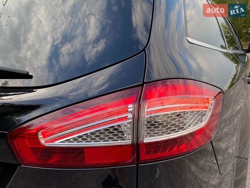 Универсал Ford Mondeo 2012 в Ровно