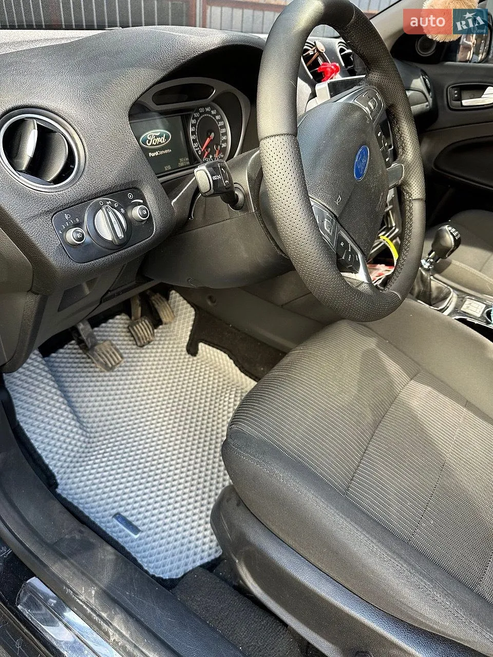 2010 Ford Mondeo - мініатюра 6