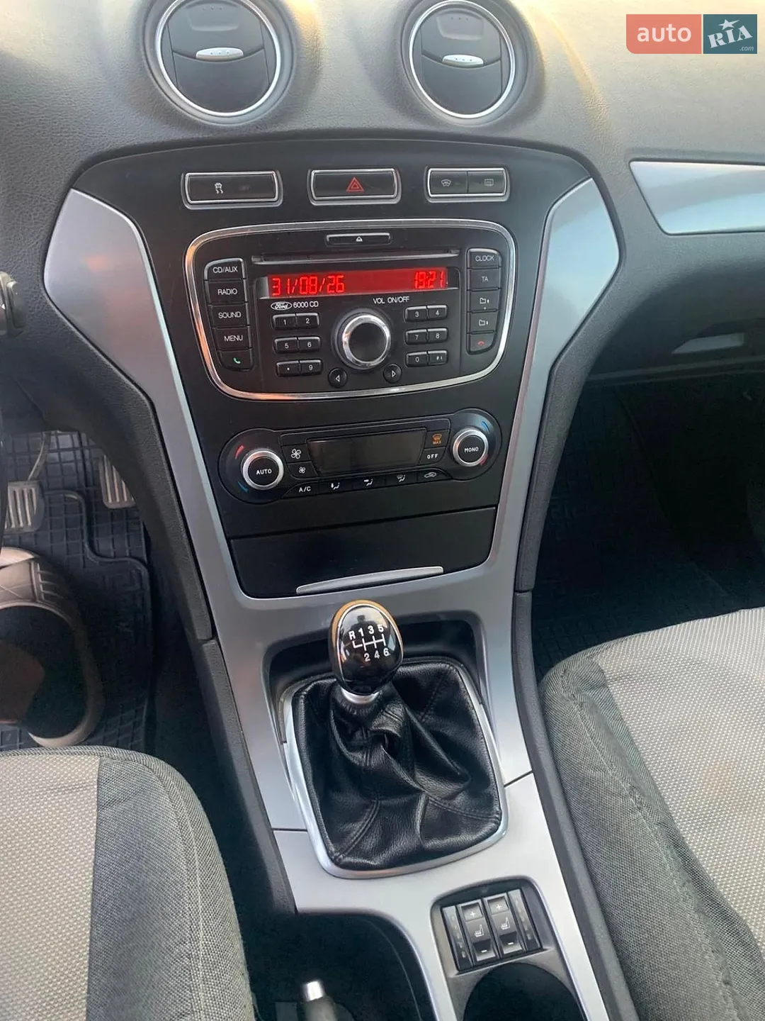 2013 Ford Mondeo - мініатюра 8