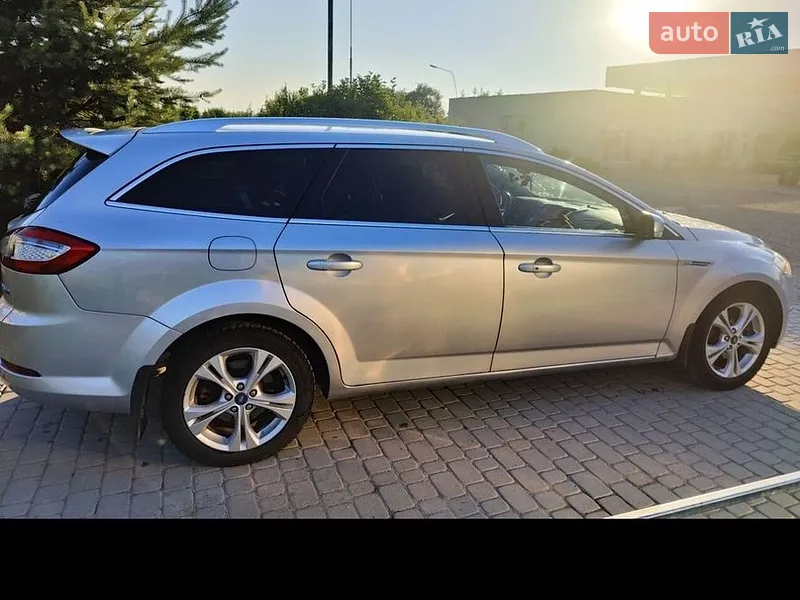 Ford Mondeo