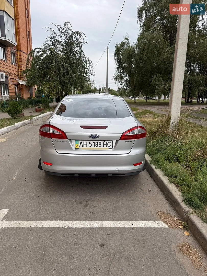 2010 Ford Mondeo - мініатюра 5
