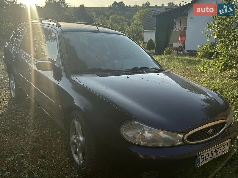 Ford Mondeo