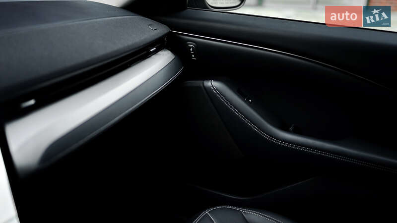 Внедорожник / Кроссовер Ford Mustang Mach-E 2021 в Львове фото 23 Внедорожник / Кроссовер Ford Mustang Mach-E 2021 в Львове