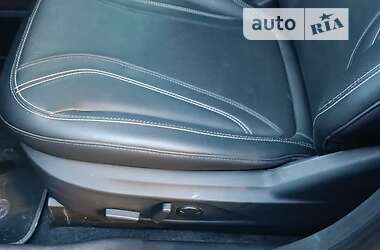 Внедорожник / Кроссовер Ford Mustang Mach-E 2020 в 