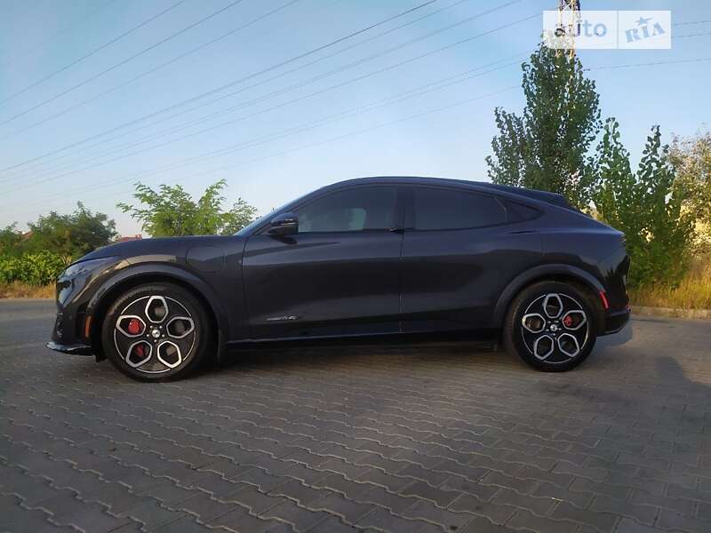 Внедорожник / Кроссовер Ford Mustang Mach-E 2022 в Киеве