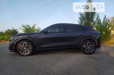 Позашляховик / Кросовер Ford Mustang Mach-E 2022 в Києві