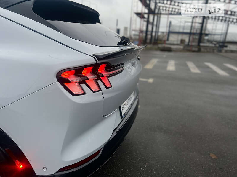 Внедорожник / Кроссовер Ford Mustang Mach-E 2021 в Тернополе