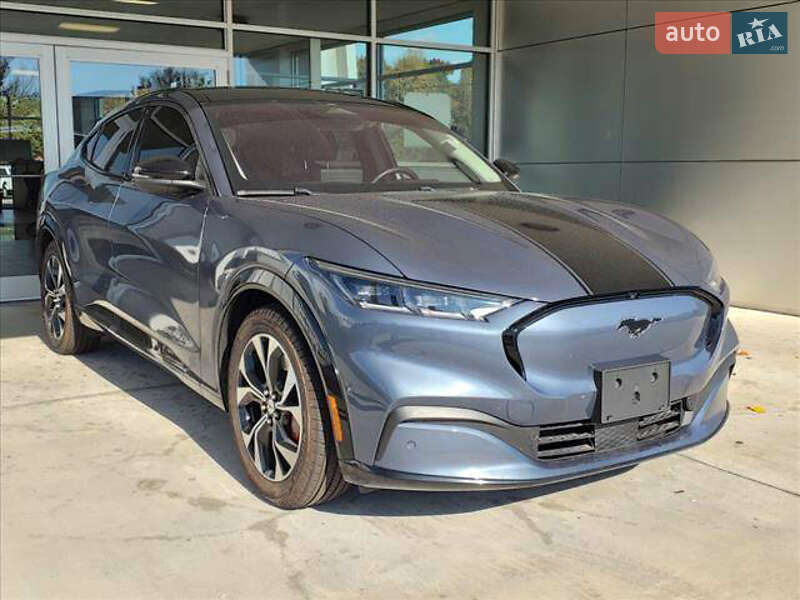 Внедорожник / Кроссовер Ford Mustang Mach-E 2021 в 