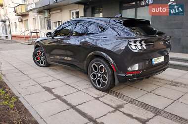 Внедорожник / Кроссовер Ford Mustang Mach-E 2022 в 