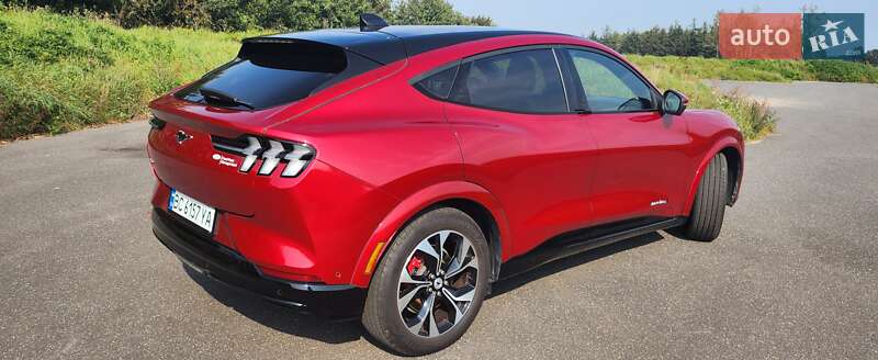 Позашляховик / Кросовер Ford Mustang Mach-E 2021 в Львові