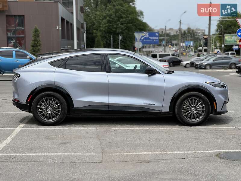 Внедорожник / Кроссовер Ford Mustang Mach-E 2022 в Днепре