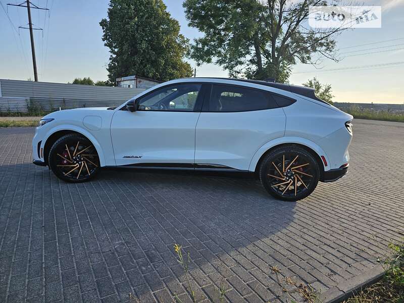 Внедорожник / Кроссовер Ford Mustang Mach-E 2023 в Виннице