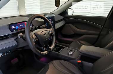 Внедорожник / Кроссовер Ford Mustang Mach-E 2023 в 