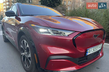 Позашляховик / Кросовер Ford Mustang Mach-E 2021 в 
