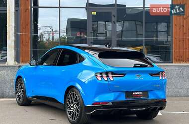 Внедорожник / Кроссовер Ford Mustang Mach-E 2022 в 