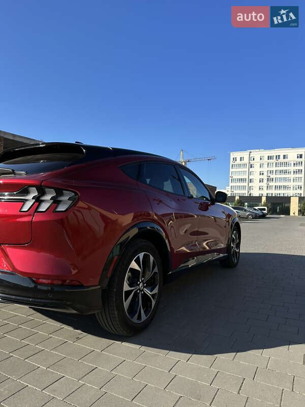Внедорожник / Кроссовер Ford Mustang Mach-E 2022 в Хмельницком