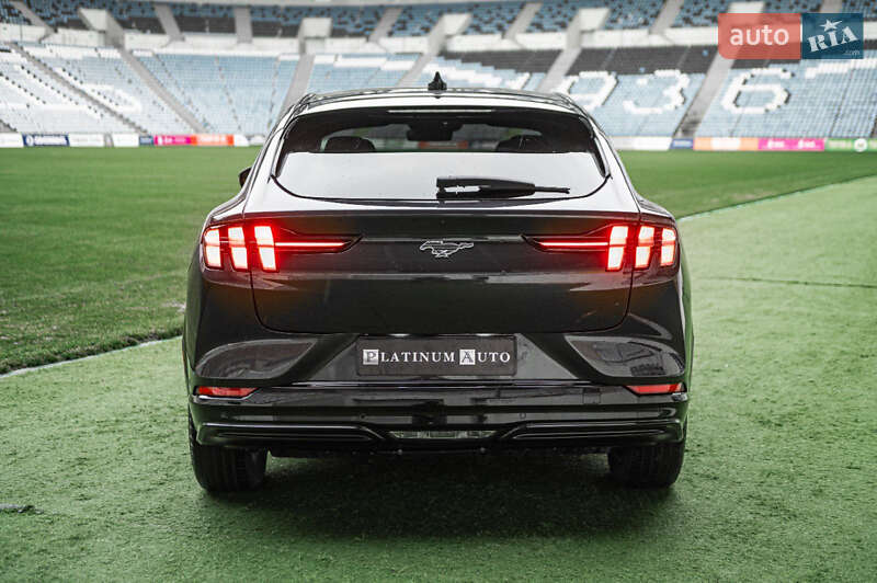 Позашляховик / Кросовер Ford Mustang Mach-E 2022 в Одесі