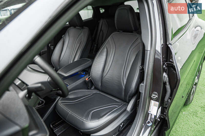 Позашляховик / Кросовер Ford Mustang Mach-E 2022 в Одесі