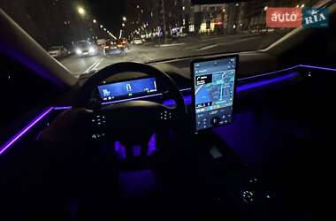 Позашляховик / Кросовер Ford Mustang Mach-E 2022 в 