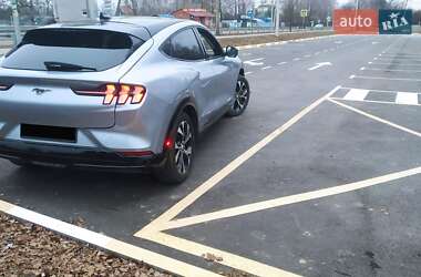 Внедорожник / Кроссовер Ford Mustang Mach-E 2022 в 