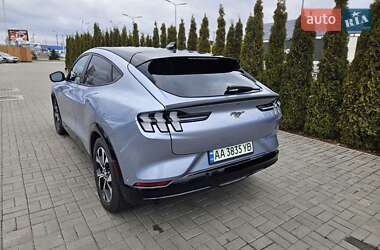 Позашляховик / Кросовер Ford Mustang Mach-E 2022 в 