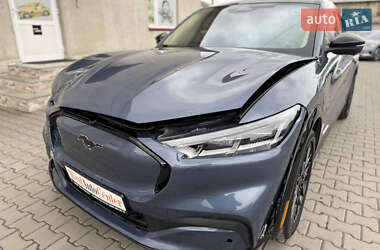 Внедорожник / Кроссовер Ford Mustang Mach-E 2021 в 
