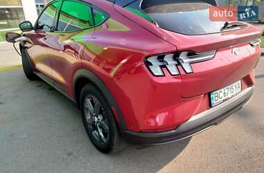 Внедорожник / Кроссовер Ford Mustang Mach-E 2021 в 
